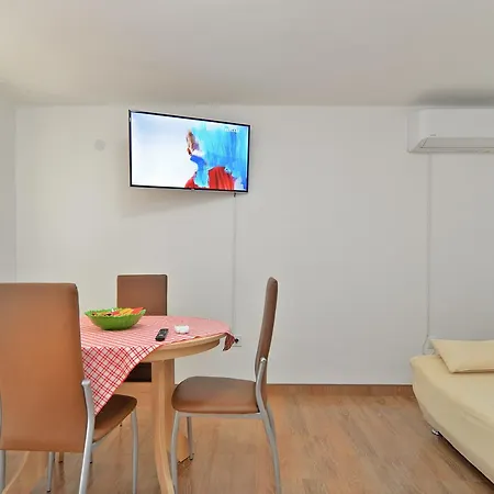 Josip 1713 Apartment Fazana