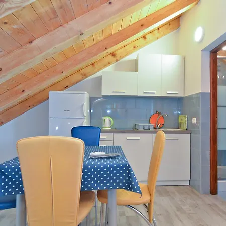 Josip 1713 Appartement *