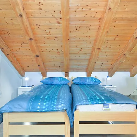 Josip 1713 Appartement